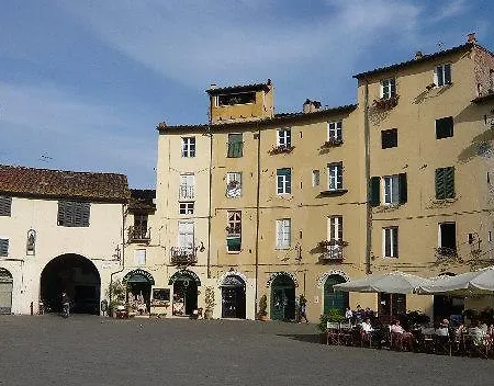 Casa Degli Angeli Apartamento Lucca Exterior foto